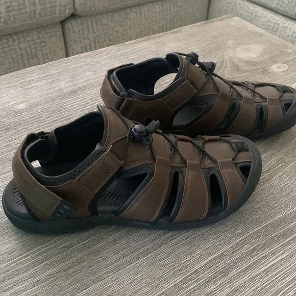 Khombu | Shoes | Khombu Sandal Mens Travis Active Sandal  display picture 2